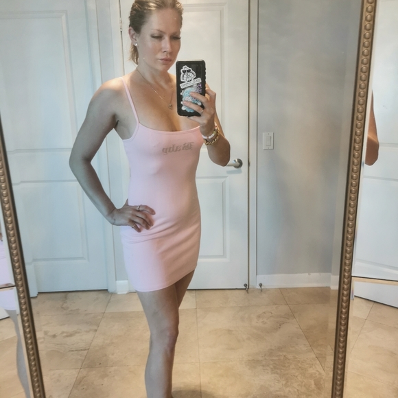 Pink rhinestone dress - Picture 5 of 8